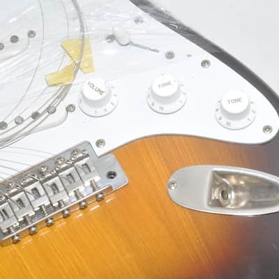 FERNANDES FST-60 BS Electric Guitar Ref No 7549 image 3