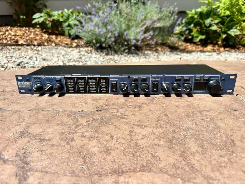 Lexicon MX200 Dual Reverb Effects Processor