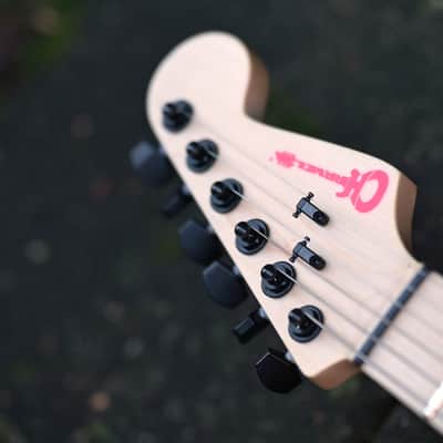 Charvel Sean Long Signature Pro-Mod San Dimas® Style 1 HH HT M - Neon Pink(1) image 11