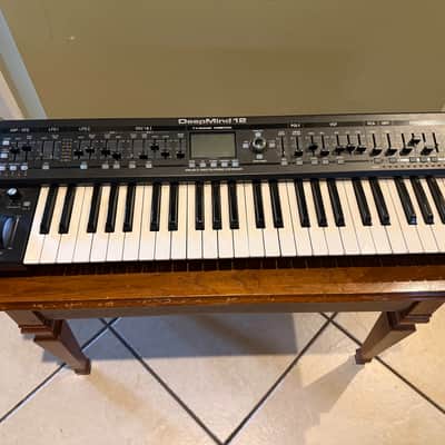 Behringer DeepMind 12 49-key 12-voice Analog Synthesizer image 2