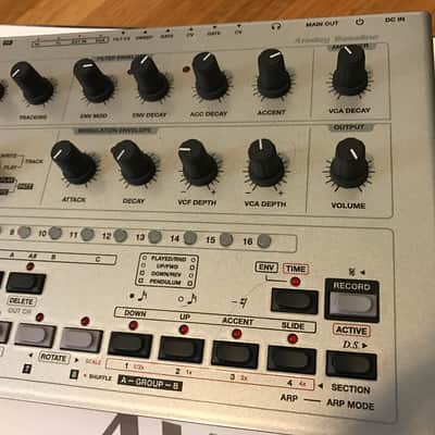 Abstrakt Instruments Avalon Analog Bassline Best TB-303 Clone Ever image 3