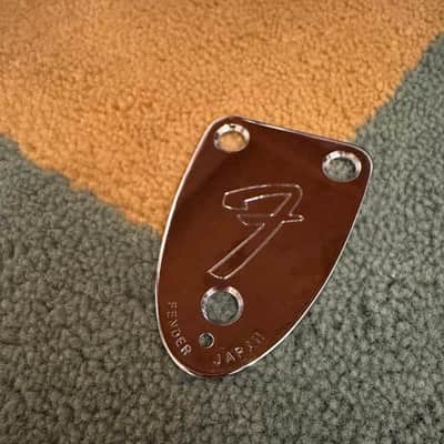 Immagine Fender Japan neckplate 3 bolt with micro tilt. - Chrome - 2
