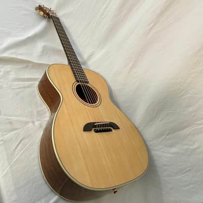 K Yairi KY FYM94 OV/SPR(14 fret folk) Masterworks (2024) 61540, Ovankol /Spruce, Hiscox case. Handmade in Japan. image 3