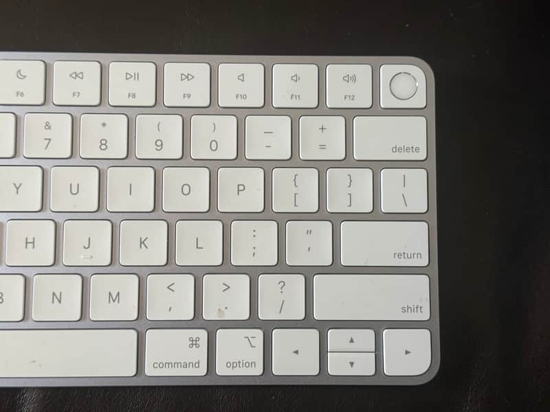 Immagine Apple Magic Keyboard 2024 - white - 1