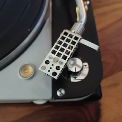 Thorens TD 124 MK II Turntable image 5