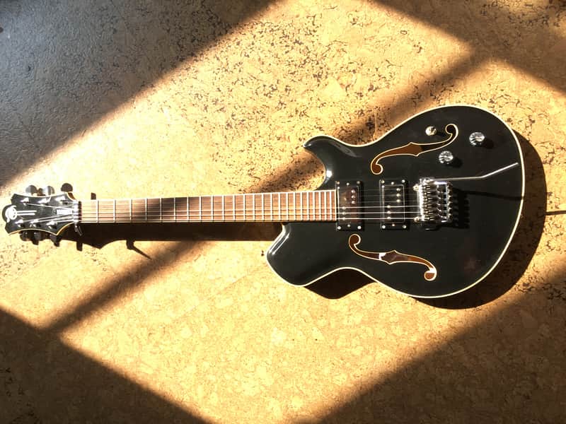 Yamaha CV 820 WB Wes Borland Signature Semihollow black image 1