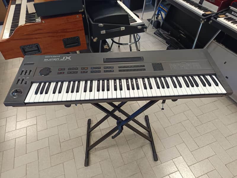 Roland JX-10