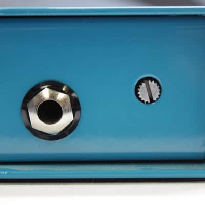 Radial ProRMP 1-channel Passive Re-amping Device - Teal image 7