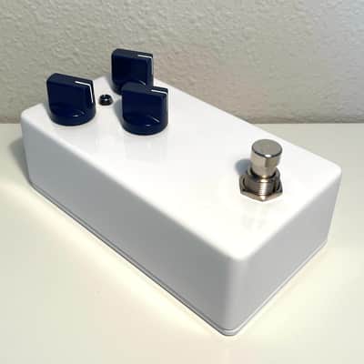 Frantone Cream Puff Fuzz Clone image 1