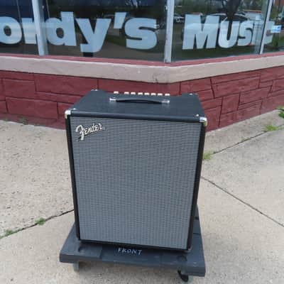 FENDER RUMBLE 500 2-10" BASS COMBO PR-2467 near MINT!
