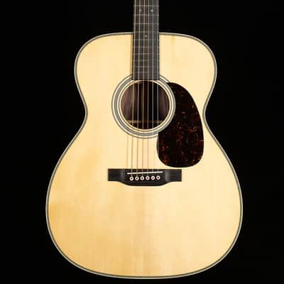 Martin Custom Shop Willcutt Exclusive 0000 28 Style Adirondack/Wild Grain East Indian Rosewood (471) image 4