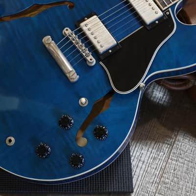 2001 Gibson Limited Edition ES-335 Dot Semi-Hollow Electric Guitar Trans Blue + OHSC image 7