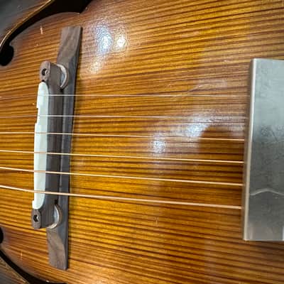 Harmony H1215 Archtone 1944 - 1971 - Dark Brown Sunburst image 6