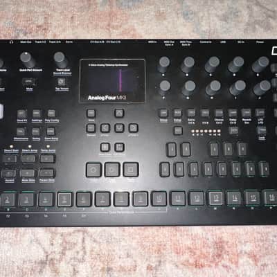 Elektron Analog Four MKII 4-Voice Tabletop Analog Synthesizer 2020 - Present - Black image 5
