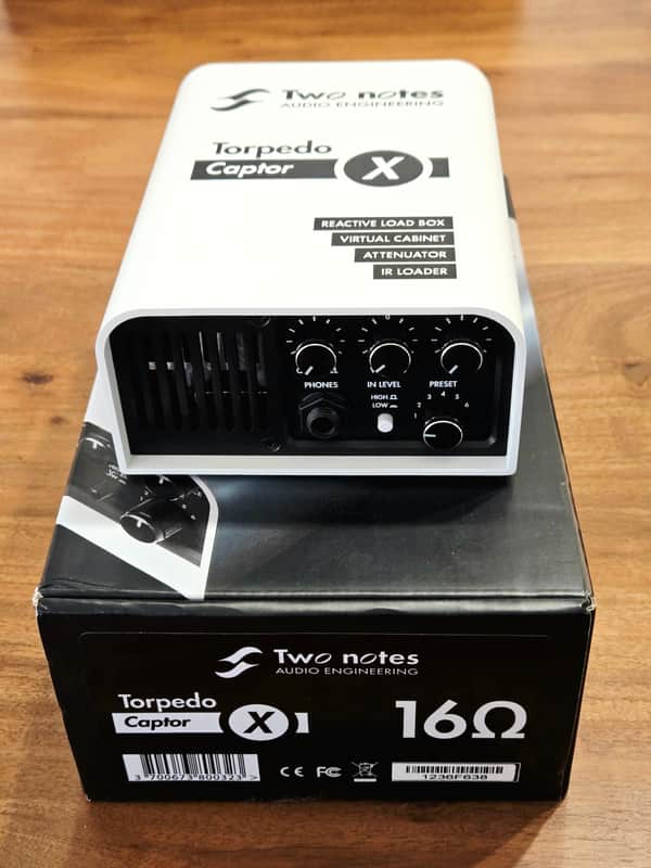 Two Notes Torpedo Captor X 16ohm Stereo Reactive Load Box / Attenuator 2020 - White image 1