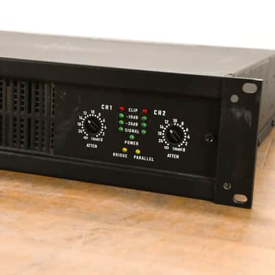 QSC CX302 2-Channel Power Amplifier CG0103M image 2