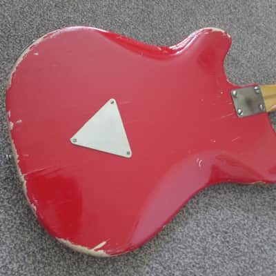 Futurama model III electric  guitar late 50's/early 60's red image 5