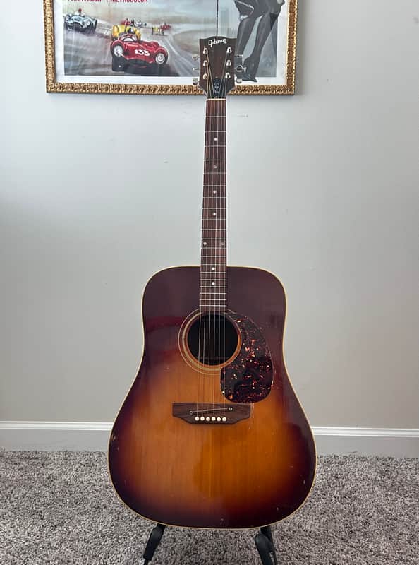 Gibson J-45 Deluxe 1969? Cherry Sunburst image 1