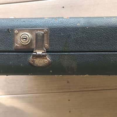 Fender Vintage 60's Electric Guitar Case image 15