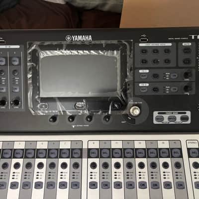 Yamaha TF1 Digital Mixer Console 16 Channel and TIO1608D Input Output Snake image 4
