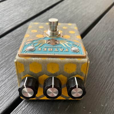 Beetronics Custom Shop Fatbee Overdrive blue gold image 4