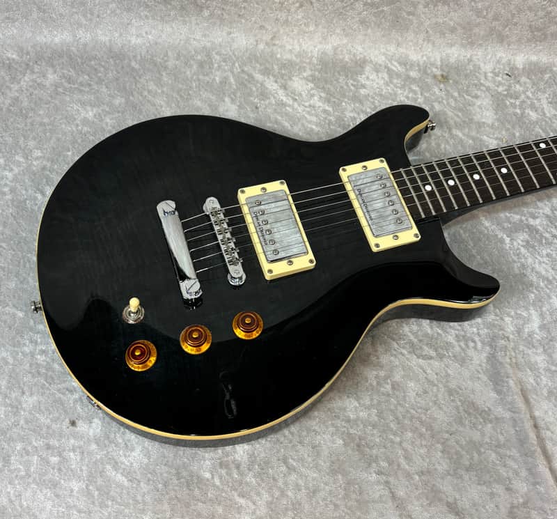Hamer DC double cutaway electric guitar in transparent black (made