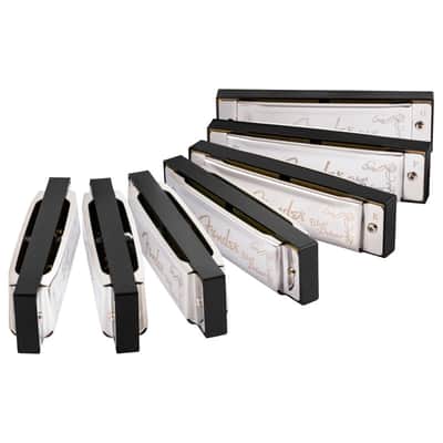 Fender Blues Deluxe Harmonica, 7-Pack (with Case) image 3