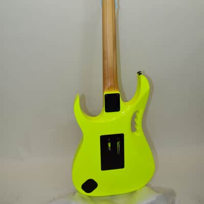 2017 Ibanez 30th Anniversary JEM777 Steve Vai Jem Electric Guitar, Desert Yellow w/ Case image 15