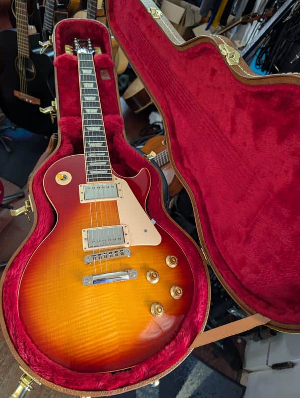 Gibson Les Paul Classic Plus Heritage Cherry Burst 2012 image 1