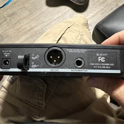 Immagine Shure BLX4 Wireless Receiver Regular Band H11 - 3