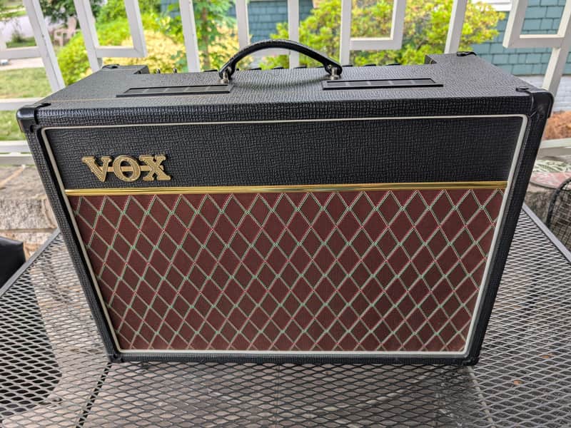 Vox AC15C1X Custom 2-Channel 15-Watt 1x12" Blue Alnico Guitar Combo 2010 - 2019 - Black image 1
