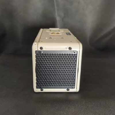 Marshall Middleton Portable Bluetooth Speaker - Cream (no silicon sleeve) image 3