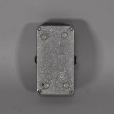 Electro-Harmonix LPB-1 Nano Linear Power Booster Preamp Pedal image 3