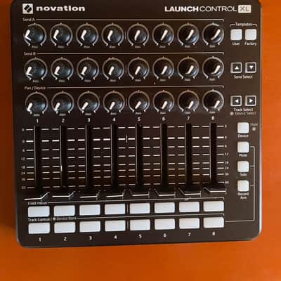 Novation Launch Control XL MK2 MIDI DAW Controller 2022 - 2025 - Black