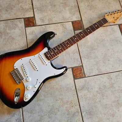 2011 Fender Stratocaster 60s Reissue NOS - Sunburst image 1
