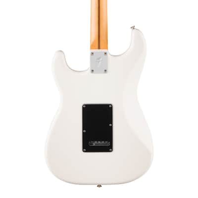 Fender Player II Stratocaster - Rosewood Fingerboard, Polar White image 3
