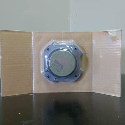 Yamaha NS-40M tweeter image 4