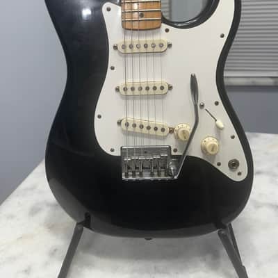 1983 Fender USA Stratocaster,  Black image 2