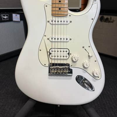 Fender "Juanes Stratocaster Luna White", with Deluxe hard case - Open Box image 3