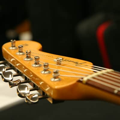 Fender Classic Series '60s Stratocaster - 2009 - Candy Apple Red - Rosewood Fretboard image 5