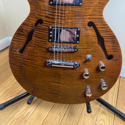 Carvin SH445 - Flame Maple Top - Excellent Condition - With Original Hard Shell Case image 1