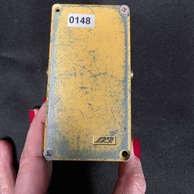 MXR MX-104 Block Distortion + 1975 - 1984 - Yellow image 2