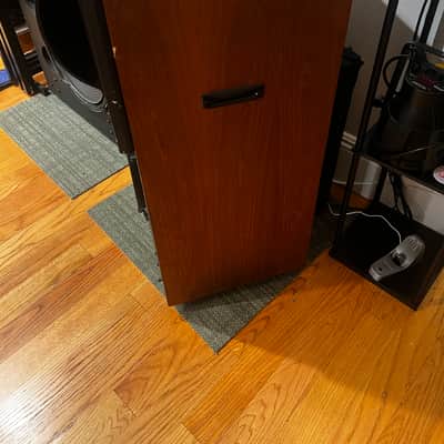 JBL 4430 - Wood image 8