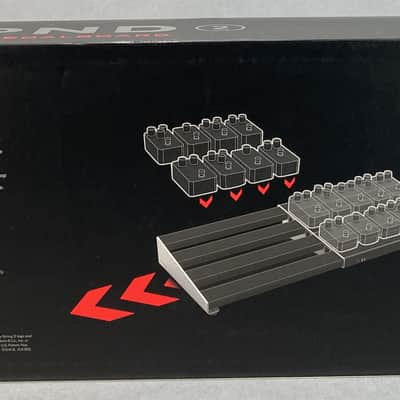 D'Addario XPND 2: Expanding Pedalboard; Black (2022 - Present) image 4