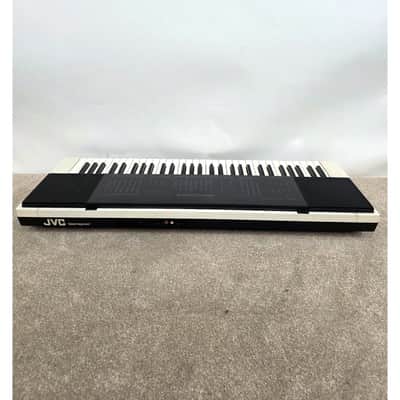 JVC KB-700B - Keyboard - Black And White - Fair w/ Power Supply & Soft Cover image 11