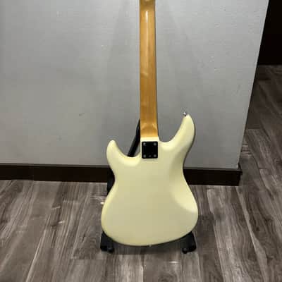 Peavey Predator USA made 1985 Ivory image 4