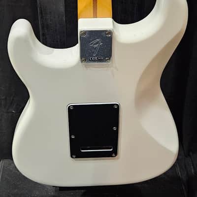 Fender Player II Stratocaster Electric Guitar - Polar White with Maple Fingerboard 2024 image 5