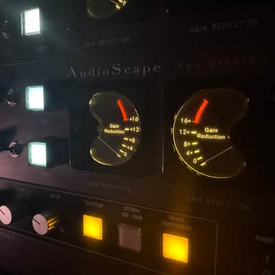 AudioScape Engineering Co. DC-101 D-COMP 2-Channel Limiter / Compressor 2018 - 2021 - Green image 6