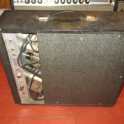 ~1965 Silvertone  1482 Combo Amp Grey image 3