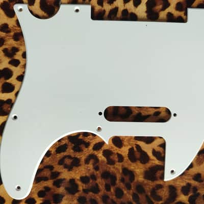 Fender Squire Telecaster pickguard- White image 3